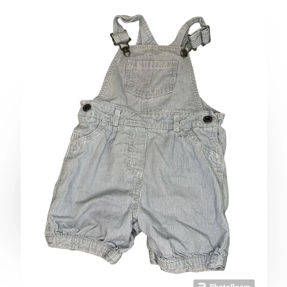 Carter’s toddler overalls - Picture 1 of 9